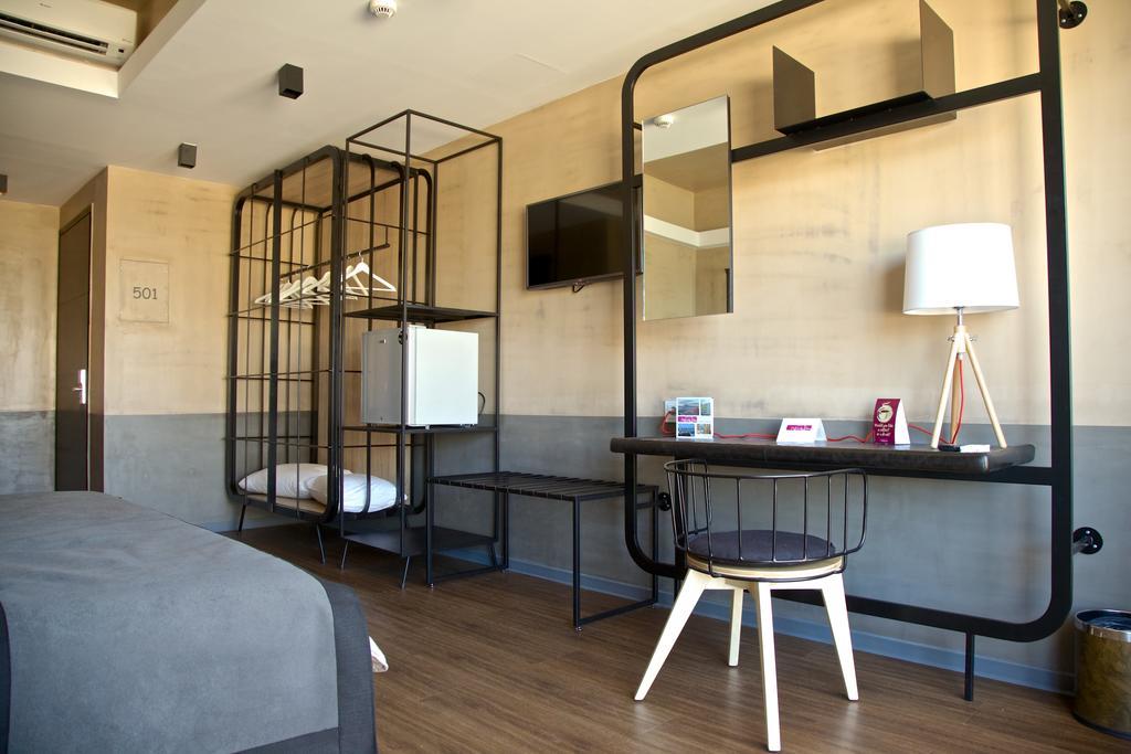 פאטרה Adonis City Hotel חדר תמונה