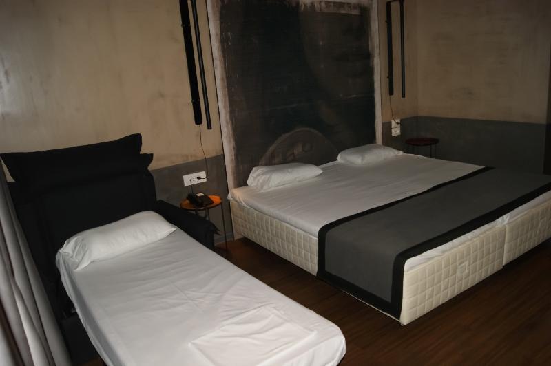 פאטרה Adonis City Hotel מראה חיצוני תמונה